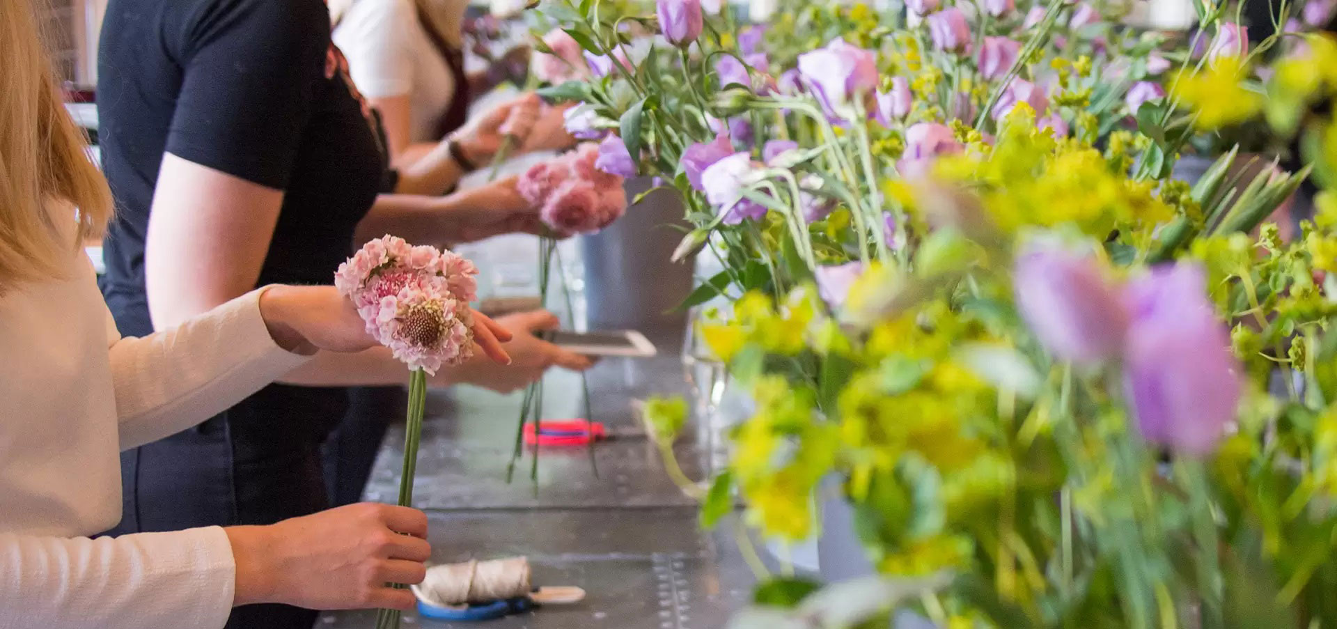 Church Flower Arranging – St Andrews Church Cobham